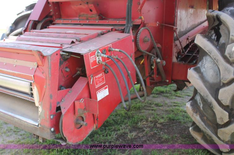 image for item D7869 1987 Case IH 1680 Axial-Flow combine