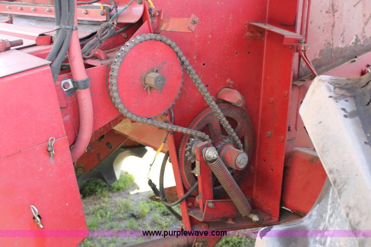 image for item D7869 1987 Case IH 1680 Axial-Flow combine