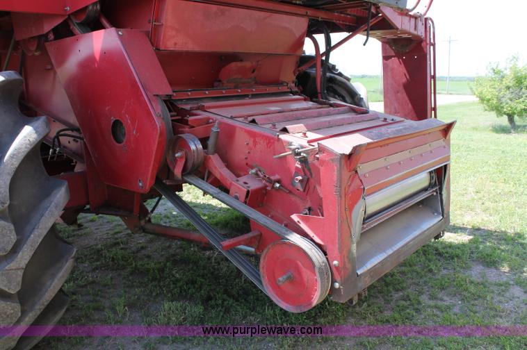 image for item D7869 1987 Case IH 1680 Axial-Flow combine