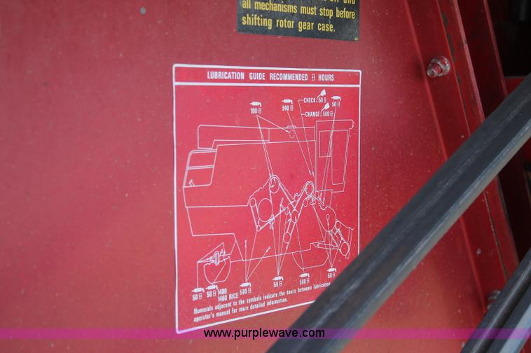 image for item D7869 1987 Case IH 1680 Axial-Flow combine