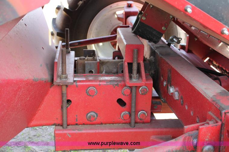 image for item D7869 1987 Case IH 1680 Axial-Flow combine