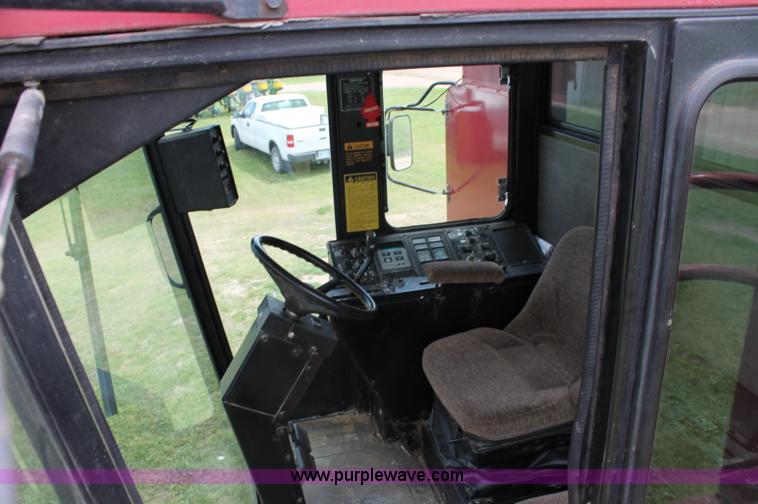 image for item D7869 1987 Case IH 1680 Axial-Flow combine