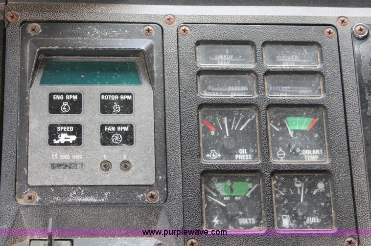 image for item D7869 1987 Case IH 1680 Axial-Flow combine