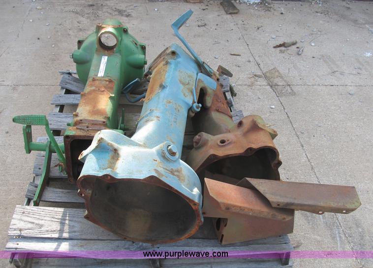 image for item D9442 John Deere tractor components