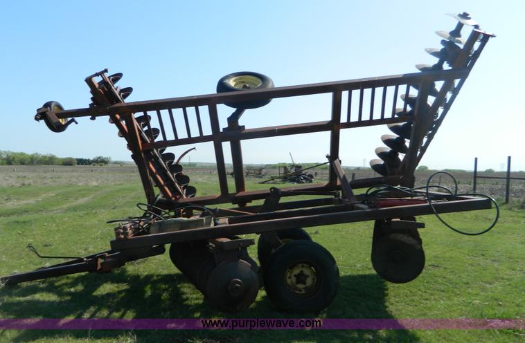 image for item T9793 Sunflower 14' offset disk