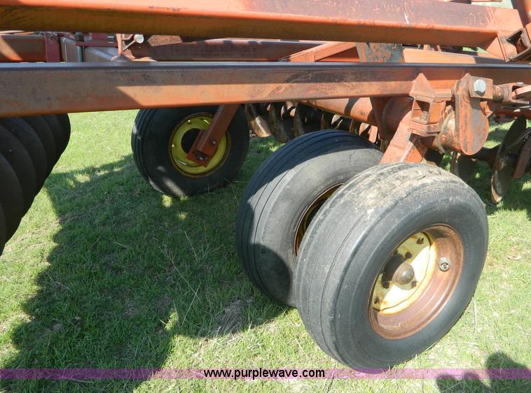 image for item T9793 Sunflower 14' offset disk