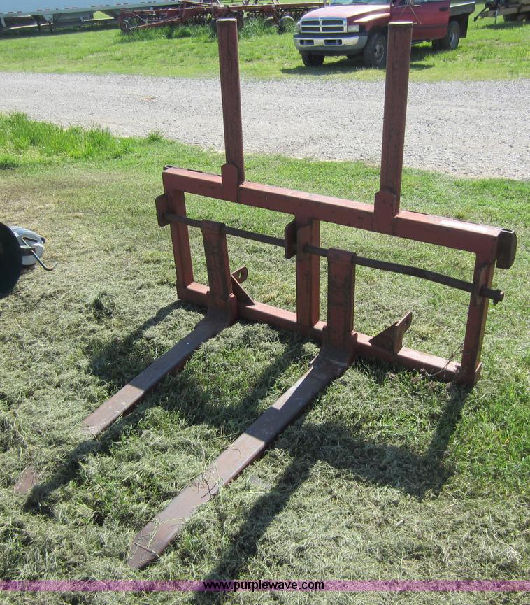 image for item V9042 Jesperson Manufacturing pallet forks