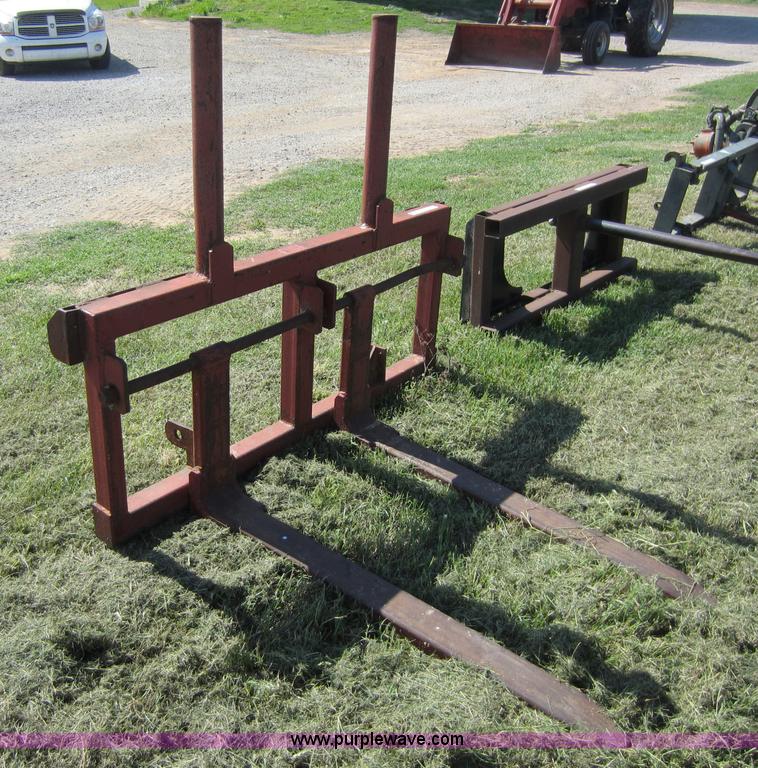 image for item V9042 Jesperson Manufacturing pallet forks