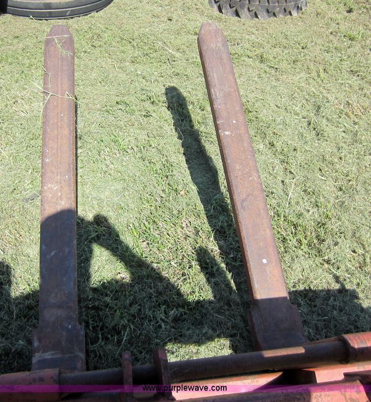 image for item V9042 Jesperson Manufacturing pallet forks