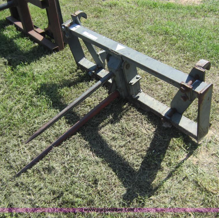 image for item V9046 ALO 820 bale fork