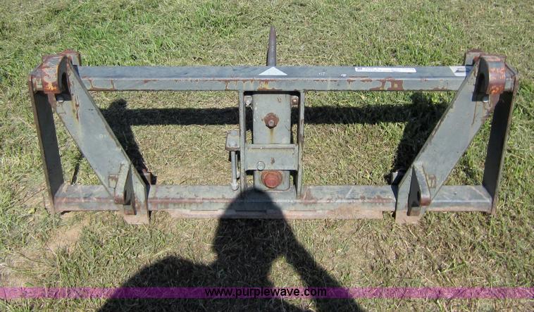 image for item V9046 ALO 820 bale fork