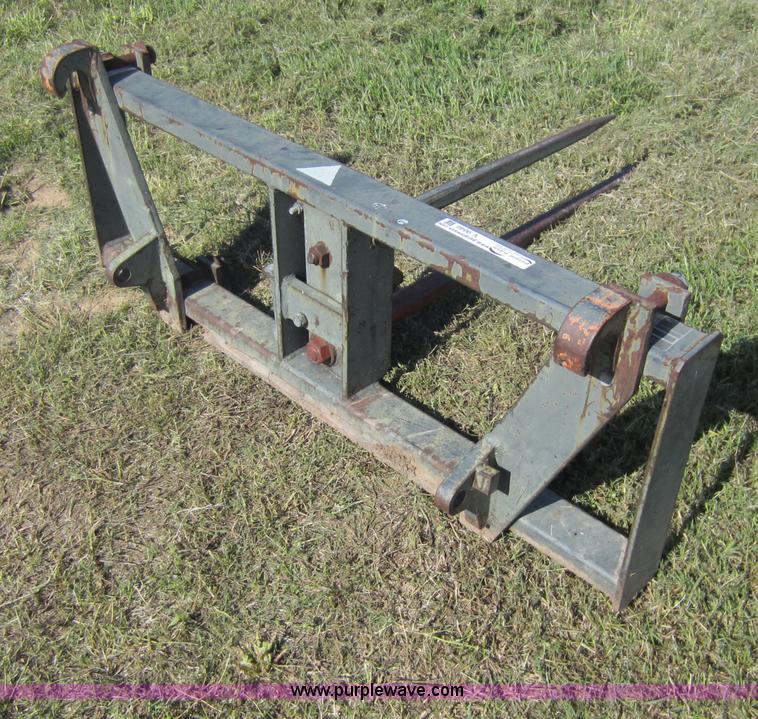 image for item V9046 ALO 820 bale fork