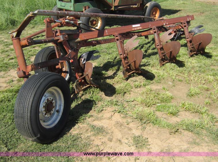 image for item V9052 International 540 four bottom plow