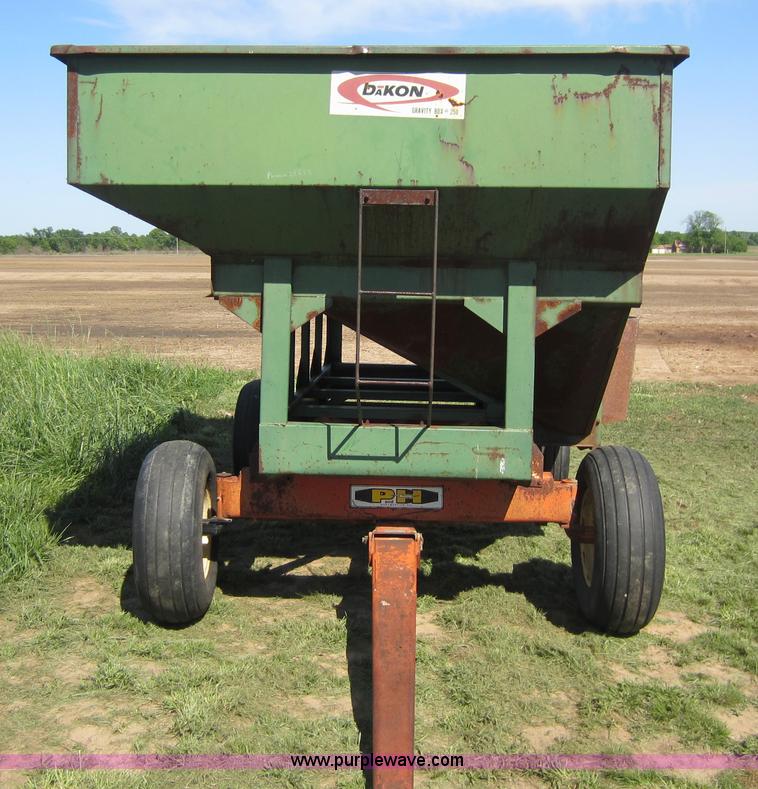 image for item V9053 Dakon gravity wagon