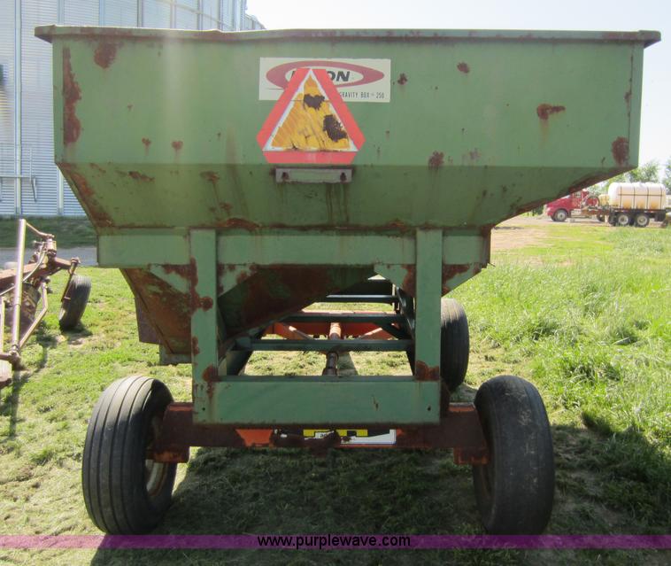 image for item V9053 Dakon gravity wagon