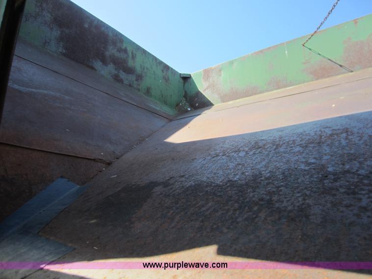 image for item V9053 Dakon gravity wagon