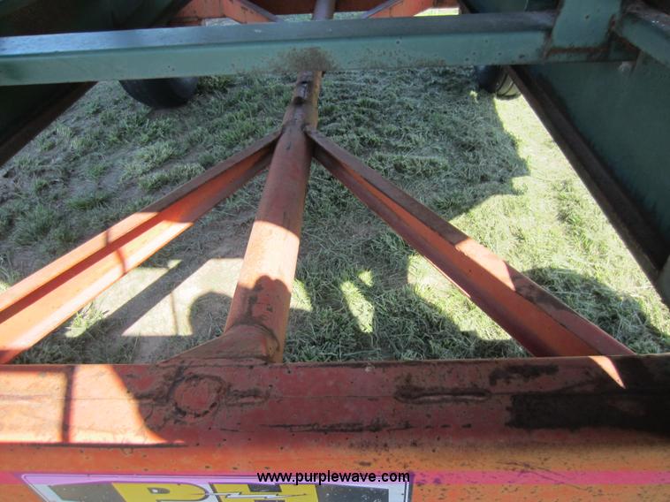 image for item V9053 Dakon gravity wagon