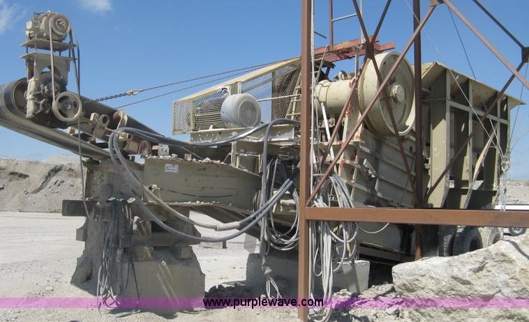 image for item A6190 Lippmann 30x42 portable jaw crusher