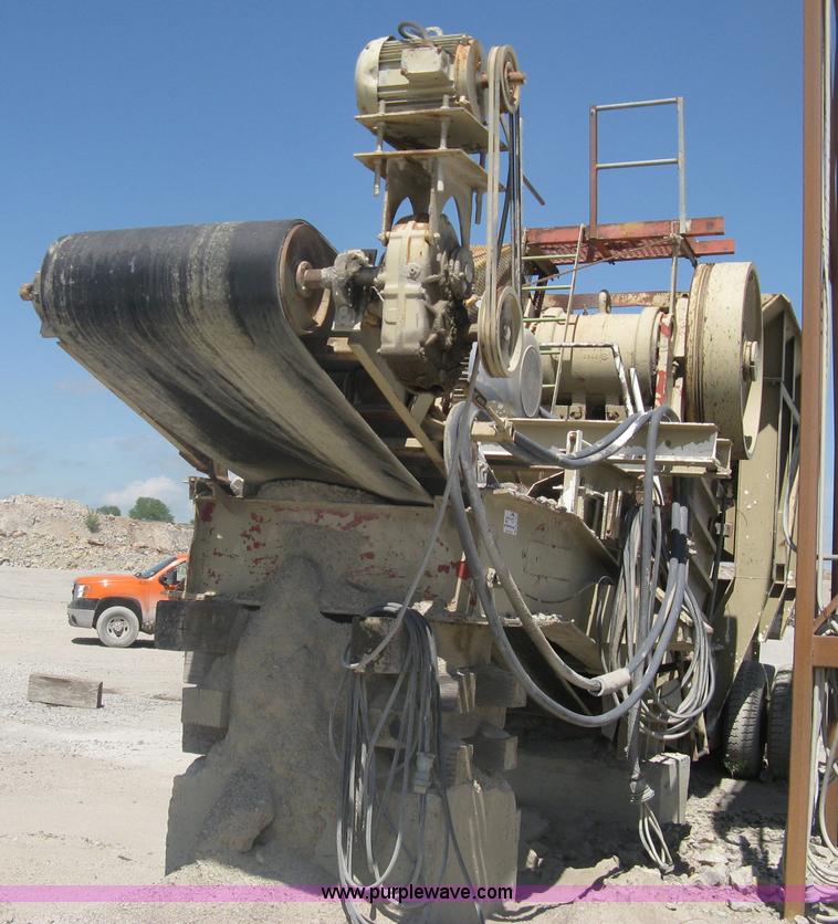 image for item A6190 Lippmann 30x42 portable jaw crusher