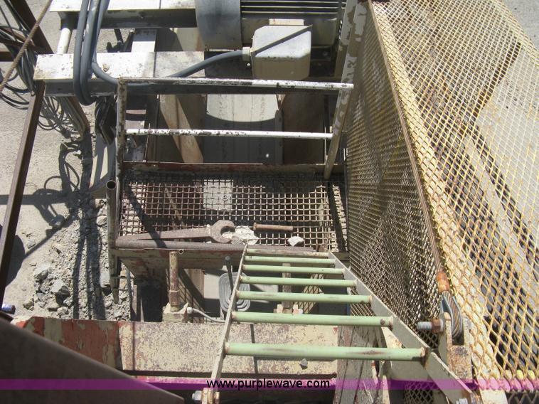 image for item A6190 Lippmann 30x42 portable jaw crusher