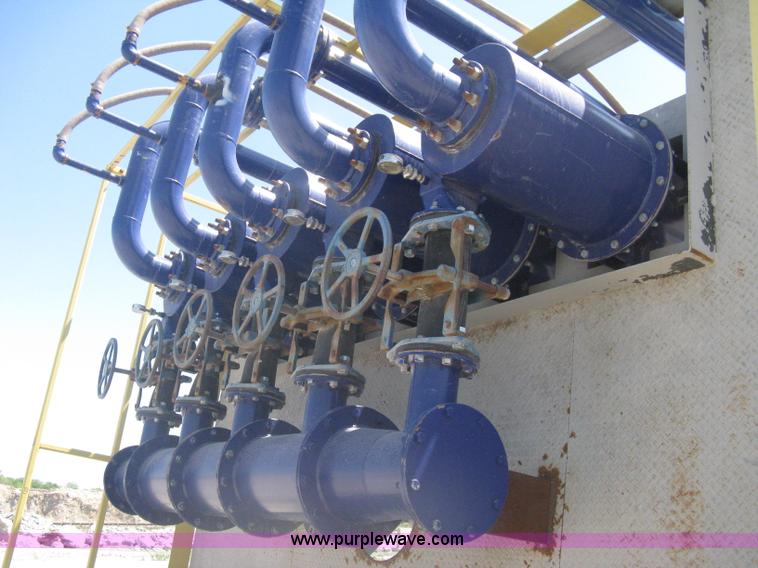 image for item A6191 2006 Brandt Manuf. Hydrocyclone tower