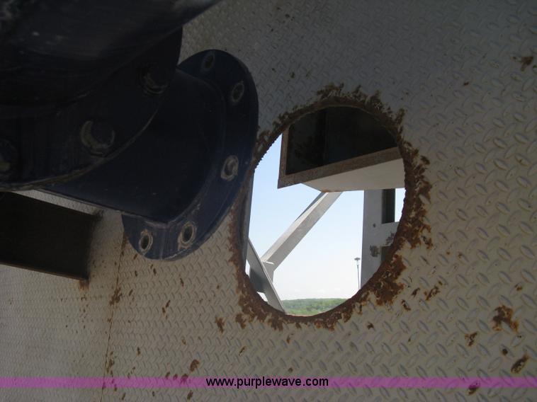 image for item A6191 2006 Brandt Manuf. Hydrocyclone tower