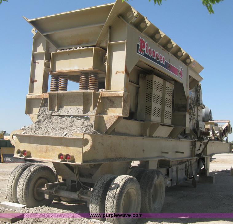 image for item A6192 2008 Kpi/jci 3850 New Holland impact crusher