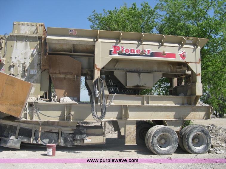 image for item A6192 2008 Kpi/jci 3850 New Holland impact crusher