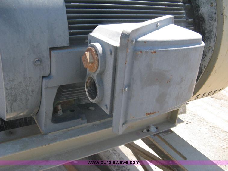 image for item A6192 2008 Kpi/jci 3850 New Holland impact crusher