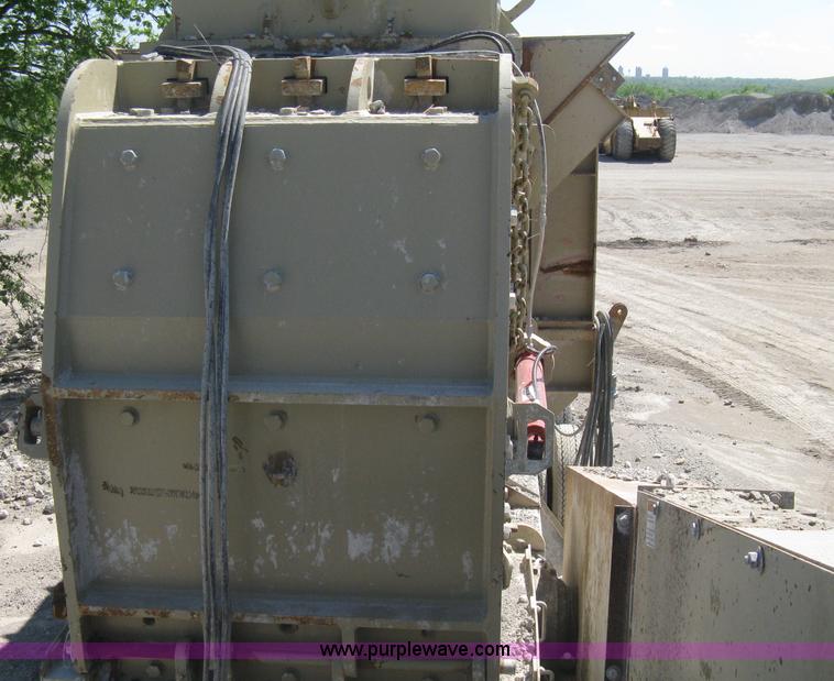 image for item A6192 2008 Kpi/jci 3850 New Holland impact crusher
