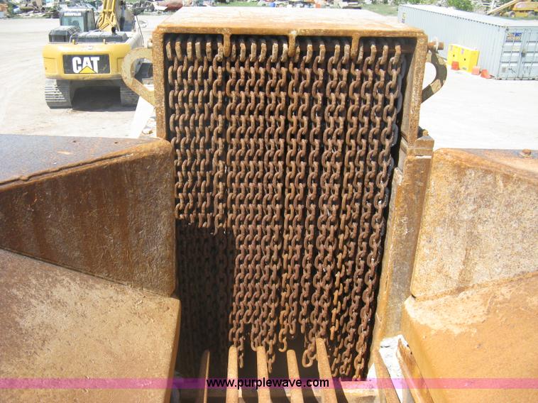 image for item A6192 2008 Kpi/jci 3850 New Holland impact crusher