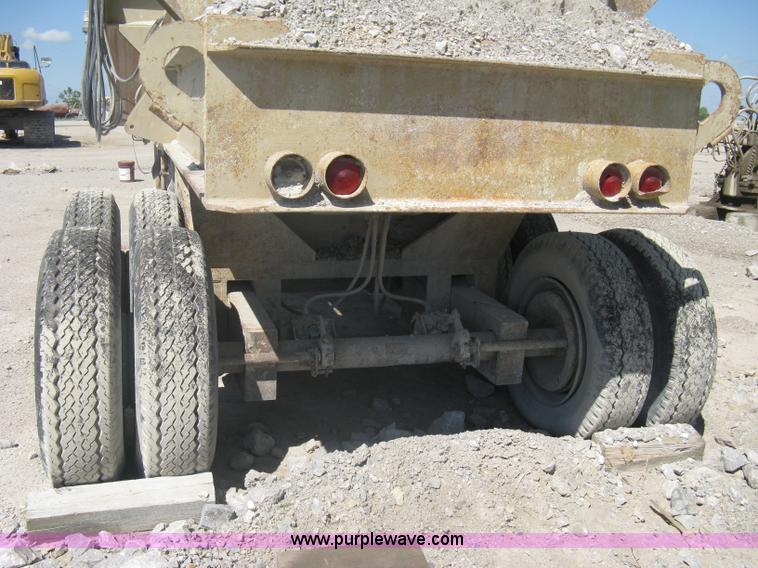 image for item A6192 2008 Kpi/jci 3850 New Holland impact crusher