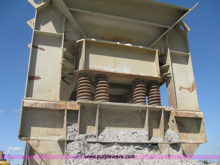 image for item A6192 2008 Kpi/jci 3850 New Holland impact crusher