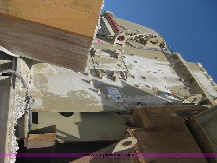 image for item A6192 2008 Kpi/jci 3850 New Holland impact crusher