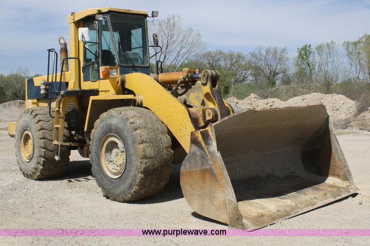 image for item A6785 1988 Komatsu WA500-1L wheel loader