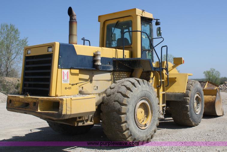 image for item A6785 1988 Komatsu WA500-1L wheel loader