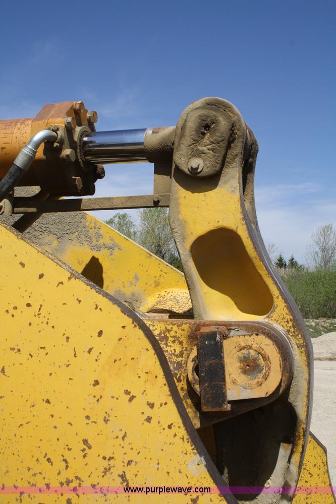 image for item A6785 1988 Komatsu WA500-1L wheel loader