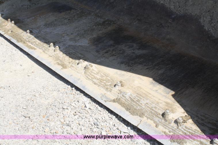 image for item A6785 1988 Komatsu WA500-1L wheel loader