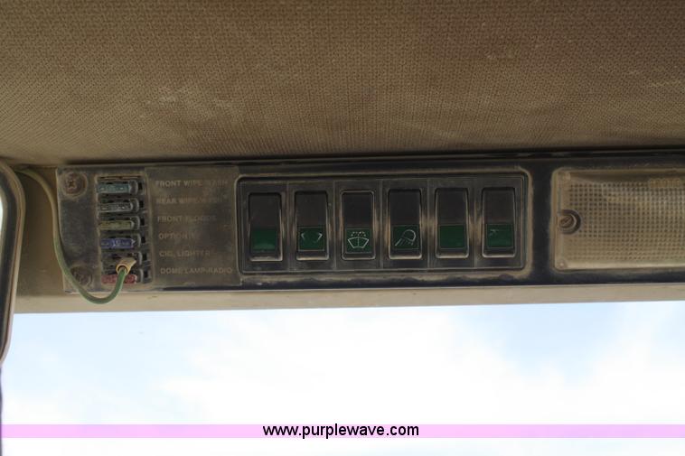 image for item A6785 1988 Komatsu WA500-1L wheel loader