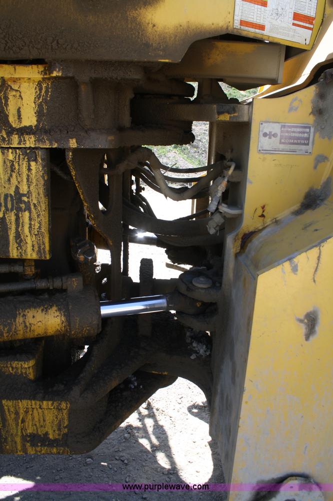 image for item A6785 1988 Komatsu WA500-1L wheel loader