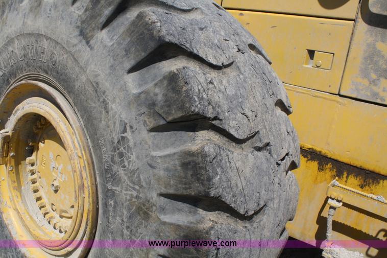 image for item A6785 1988 Komatsu WA500-1L wheel loader