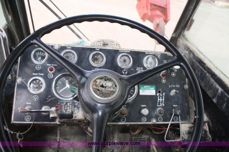 image for item A6792 1981 Fmc Link-belt HTC-50W truck crane