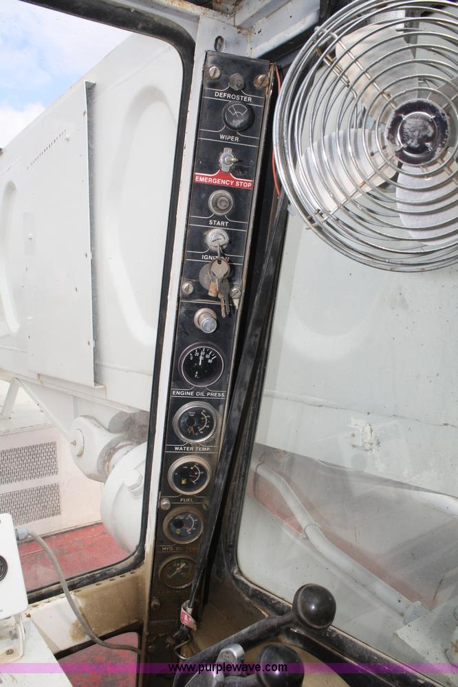 image for item A6792 1981 Fmc Link-belt HTC-50W truck crane