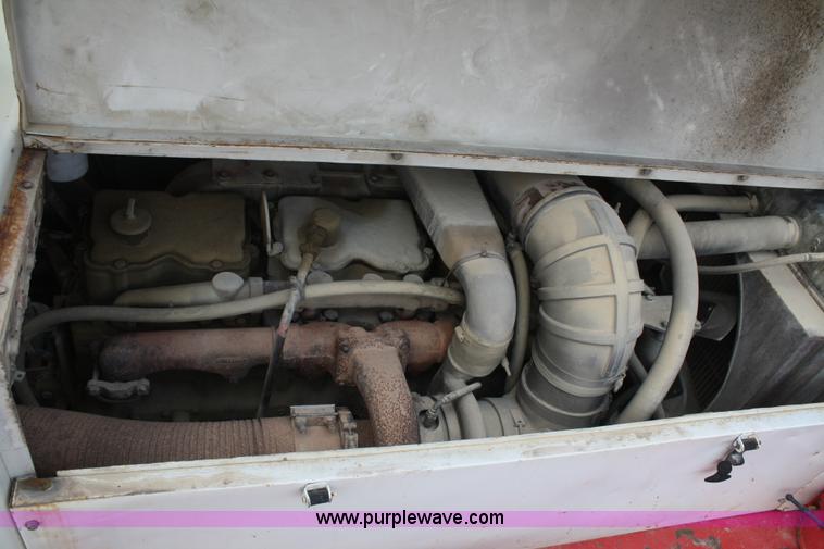 image for item A6792 1981 Fmc Link-belt HTC-50W truck crane