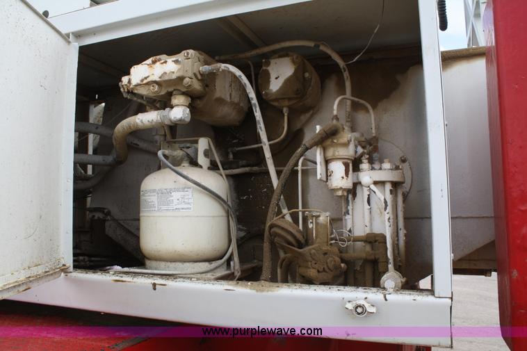 image for item A6792 1981 Fmc Link-belt HTC-50W truck crane