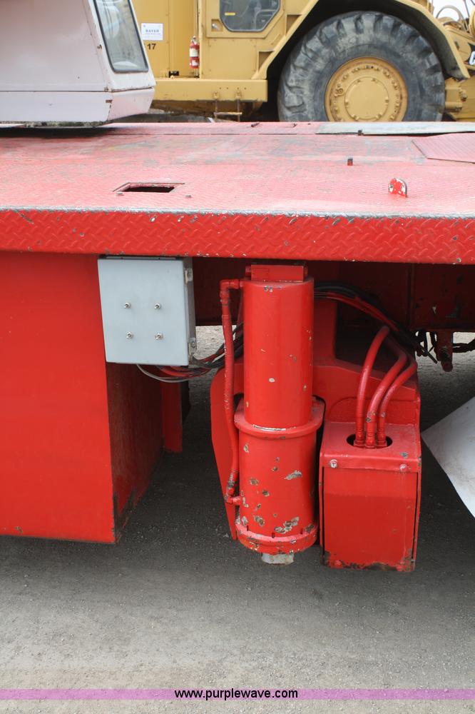 image for item A6792 1981 Fmc Link-belt HTC-50W truck crane