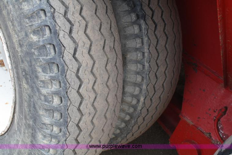 image for item A6792 1981 Fmc Link-belt HTC-50W truck crane