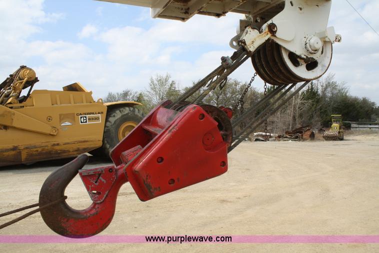 image for item A6792 1981 Fmc Link-belt HTC-50W truck crane