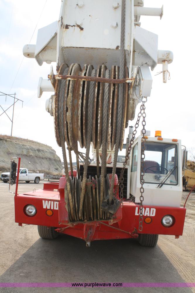 image for item A6792 1981 Fmc Link-belt HTC-50W truck crane