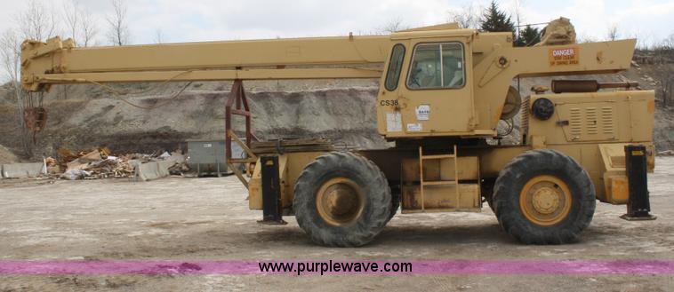 image for item A6793 1977 Grove RT-60S rough terrain crane